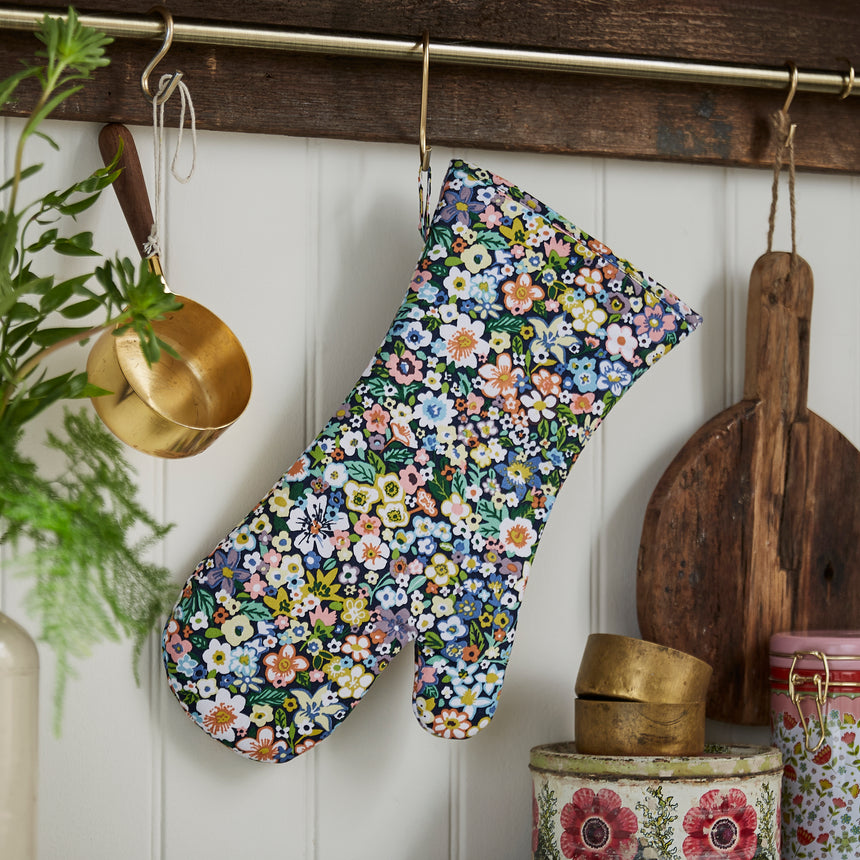 Ulster Weavers Confetti Floral Gauntlet