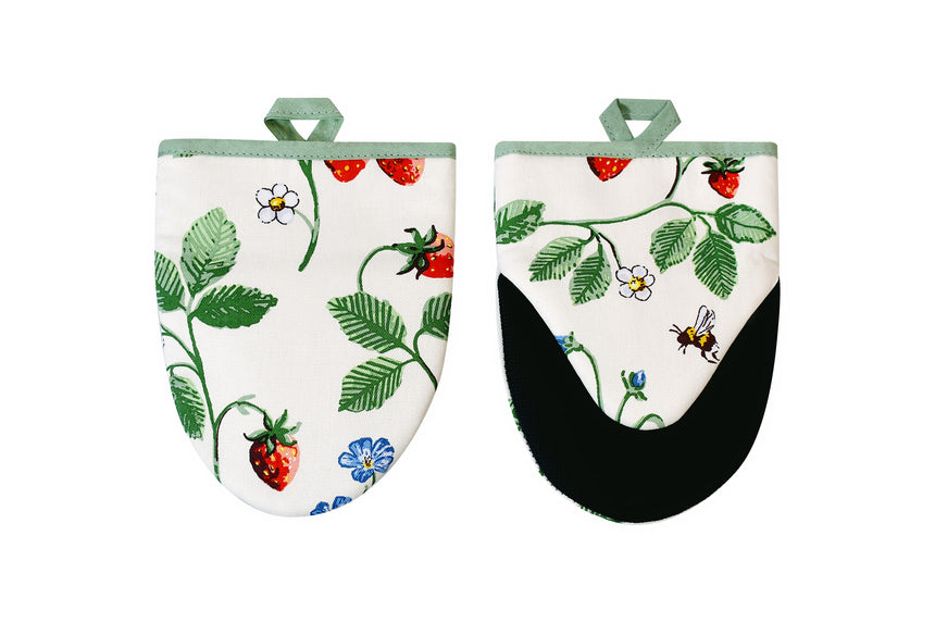 Ulster Weavers Strawberry Patch Cotton Microwave Mitts