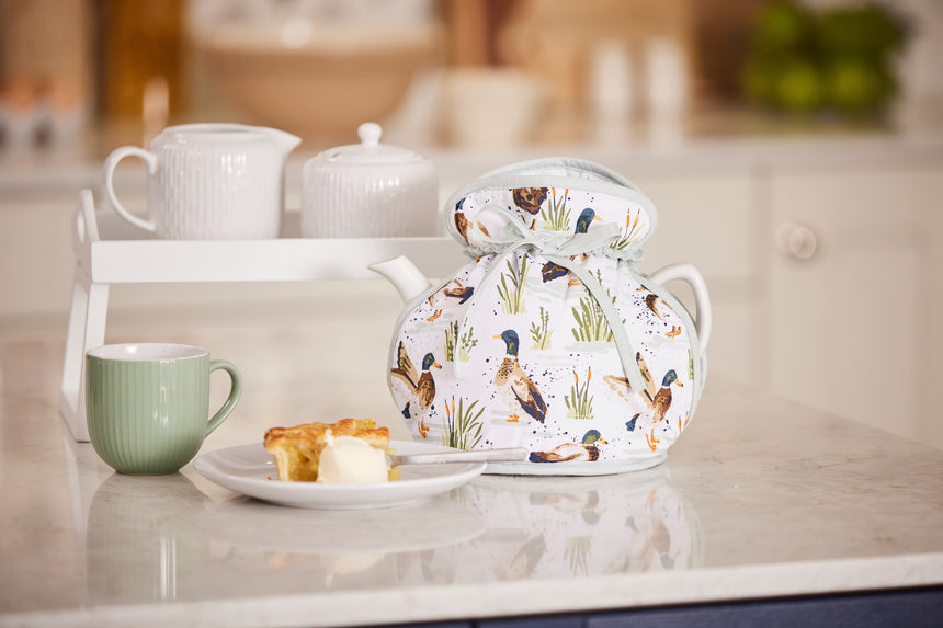 Ulster Weavers Farmhouse Ducks Cotton Muff Tea Cosy