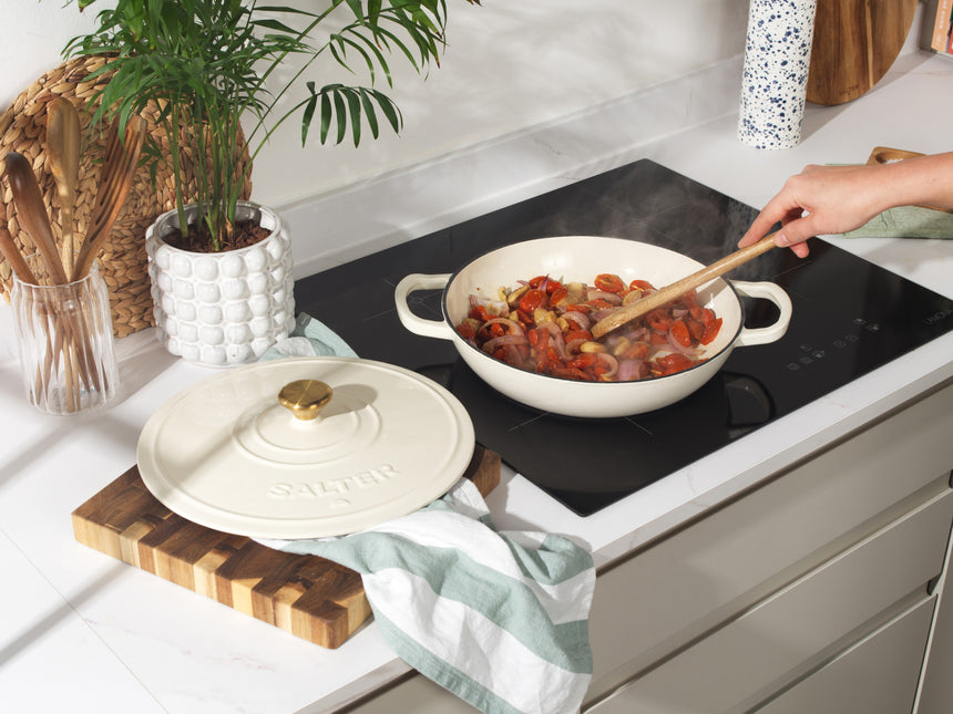 Salter Chester 30cm Shallow Cast Iron Casserole Pot – Cream
