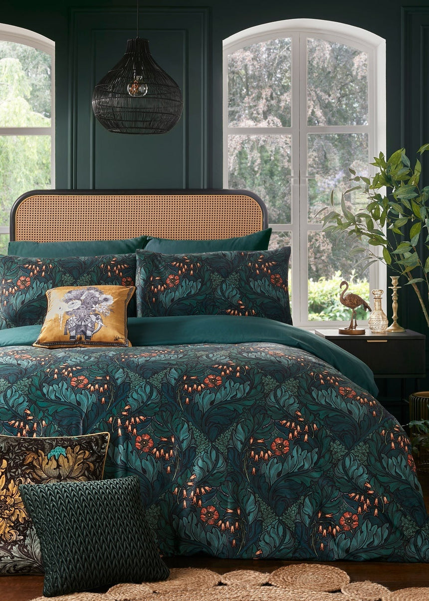 LLB Generou Elephant Gold 43x43cm Cushion Cover