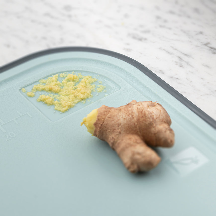 Taylors Large Non Slip Cutting Board - Eucalyptus